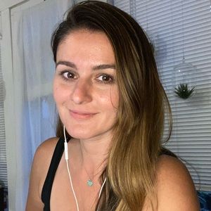 Meet your Posher, Daniela